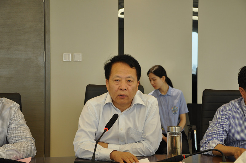 陕西J9集团集团与沉庆财信企业集团签定战术合作和谈