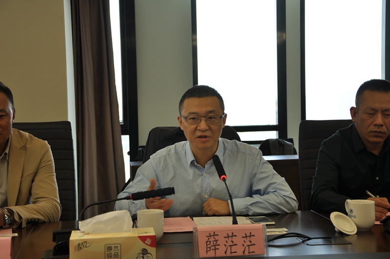 陕西J9集团集团与沉庆财信企业集团签定战术合作和谈